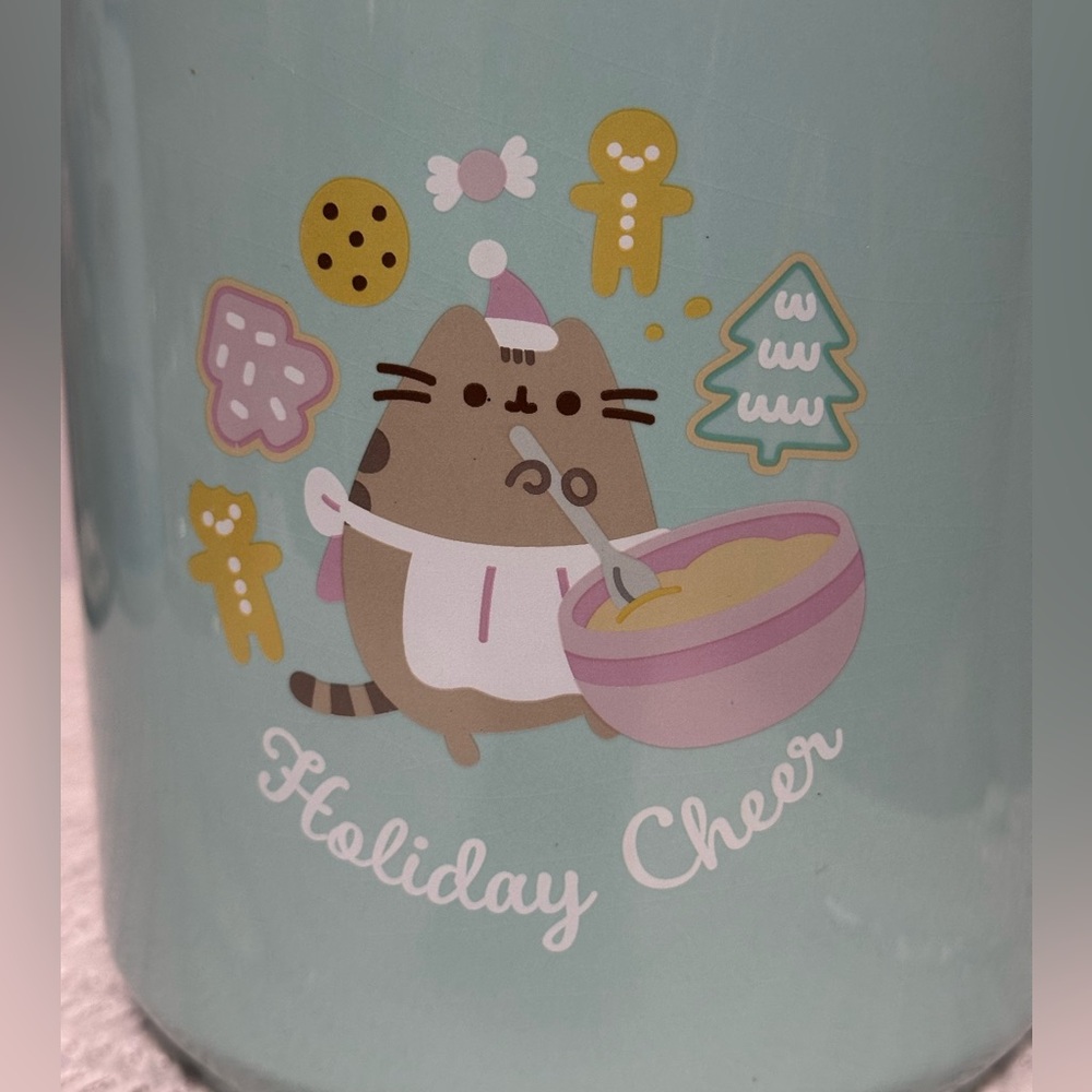 Pusheen Holiday Cheer Food Storage Jar - Mint Green - Picture 2 of 5